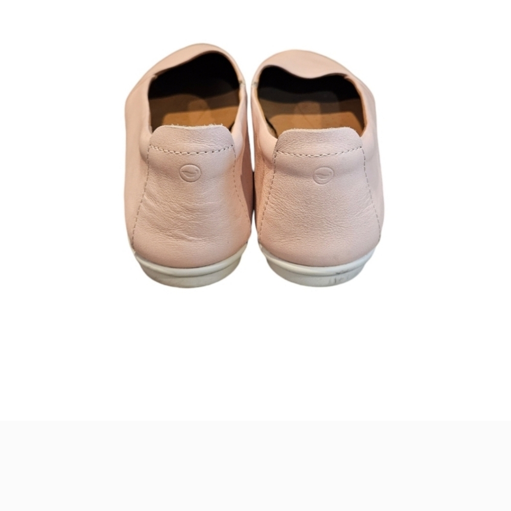 Clarks Women's Blush Slip-On  Leather Flats. Size‎ 9.5. - Picture 4 of 8